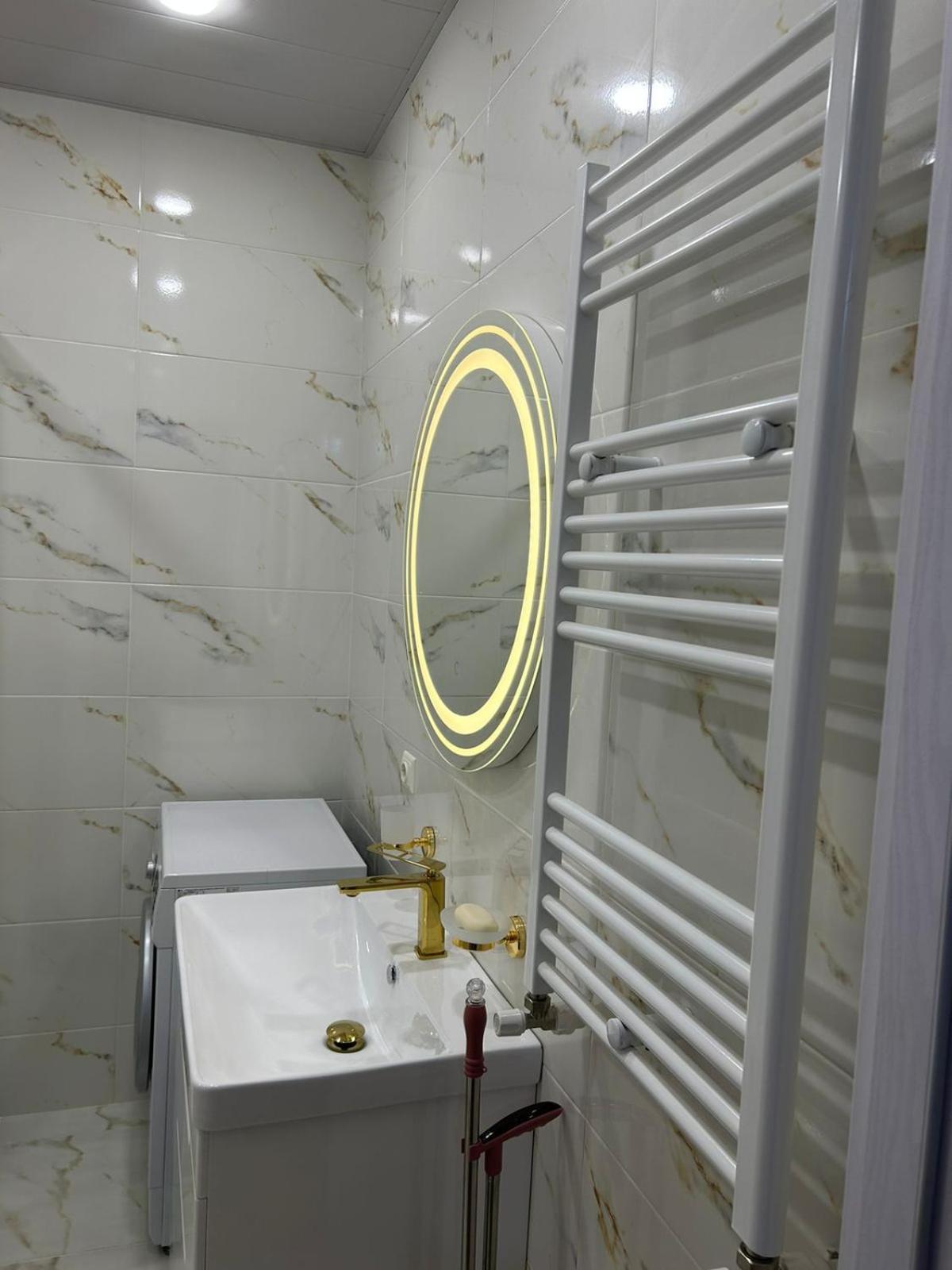 Apartment In Agmashenebeli Tbilisi Eksteriør bilde