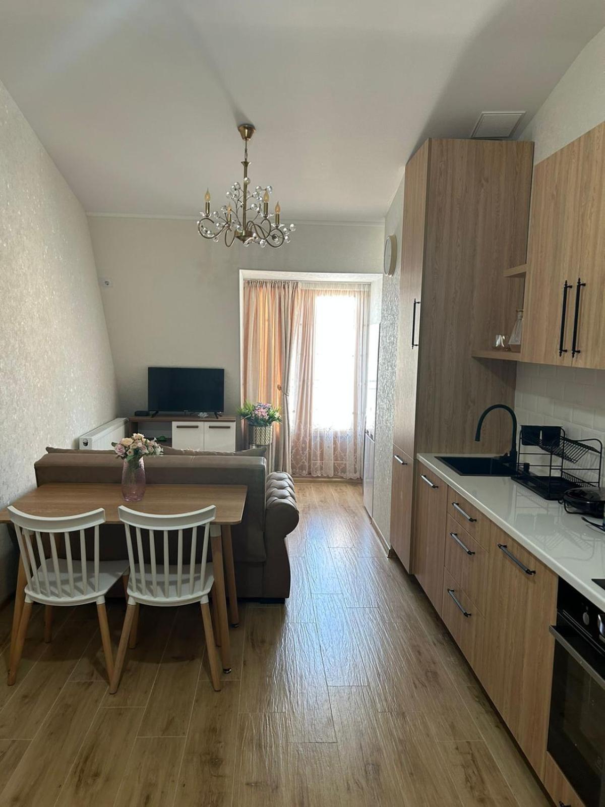 Apartment In Agmashenebeli Tbilisi Eksteriør bilde